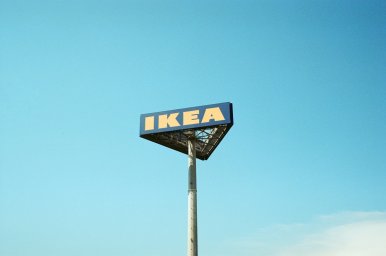 После перехода IKEA местным предпринимателям работники останутся при зарплате После перехода IKEA местным предпринимателям работники останутся при зарплате
