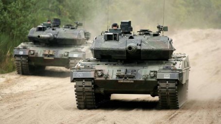 Попытка немецкой оппозиции провести в Бундестаге предложение о передаче Украине боевых танков Leopar