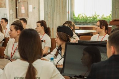 В &laquo;Орленке&raquo; открылась выставка &laquo;Сохраним подвиг вместе&raquo;