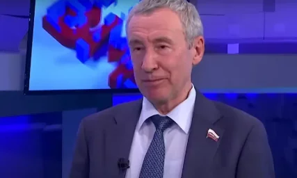 Российский сенатор заявил о большом количестве советской недвижимости за рубежом, которую нужно найт