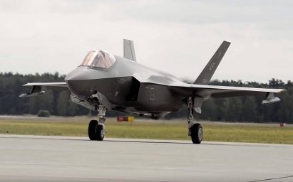 В США назвали сроки развёртывания истребителей F-35 американских ВВС на территории Европы В США назвали сроки развёртывания истребителей F-35 американских ВВС на территории Европы