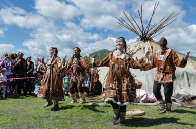 В рамках проекта &laquo;Культура для школьников&raquo; запускается онлайн-квест &laquo;Традиции народов России&raquo;