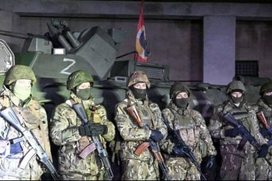 Российские силы с боями зашли в Артемовск с юга Российские силы с боями зашли в Артемовск с юга