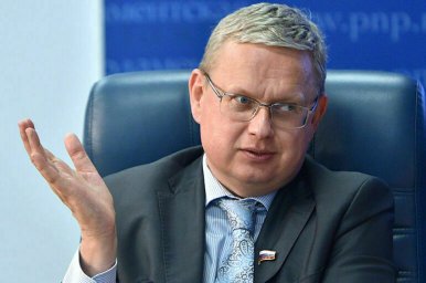 Цены будут расти: Делягин жалуется на безумие в Кабмине
