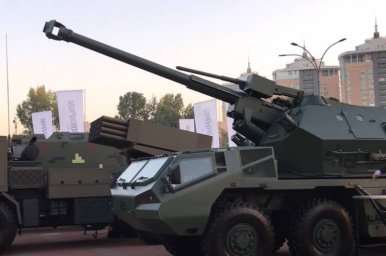 По переброшенной в зону ведения боевых действий на Украине 152-мм чешской САУ Dana был нанесён удар
