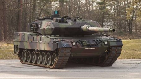 Глава концерна Rheinmetall: В случае принятия положительного решения танки Украина получит через год