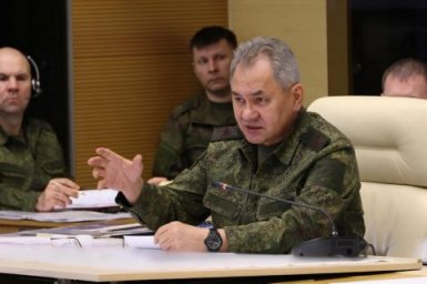 &laquo;Кончайте тут дурака валять!&raquo;: Шойгу разнес главного конструктора завода ВПК