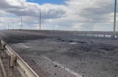 ВСУ нанесли удар РСЗО HIMARS по Антоновскому мосту в Херсоне ВСУ нанесли удар РСЗО HIMARS по Антоновскому мосту в Херсоне