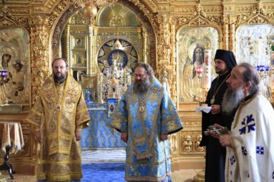 На Украине введены новые санкции против священнослужителей На Украине введены новые санкции против священнослужителей