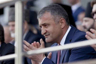 В Цхинвале допустили объединение Южной Осетии с Северной