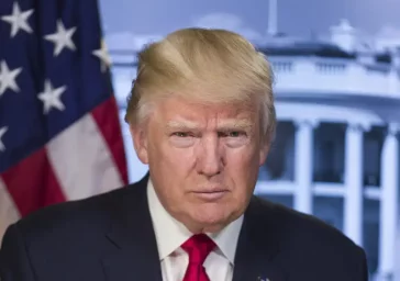 Politico: Трамп был близок к выходу США из НАТО еще в 2018 году