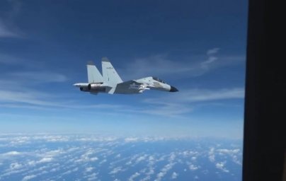 Минобороны КНР: Версия США об инциденте между китайским и американским самолетами &ndash; клевета и реклам