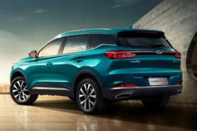 Самый популярный китайский автомобиль подорожал на 160%