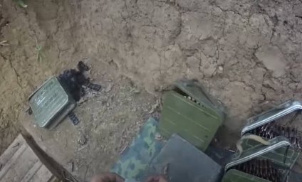 Репортаж из взятых НМ ДНР украинских окопов в Марьинке