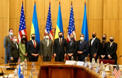 Посольство США на Украине повторно призвало американских граждан покинуть территорию страны