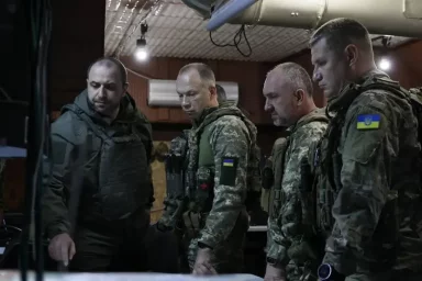 Главком ВСУ Сырский заявил о намерении вернуть утерянные позиции на Авдеевском и Кураховском направл