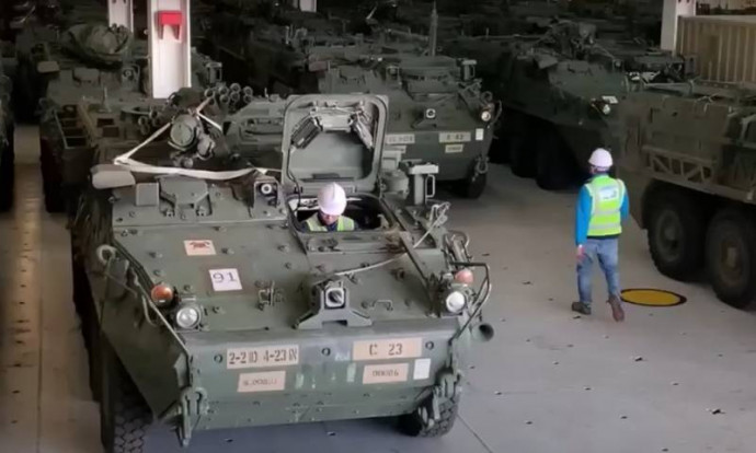 Российские эксперты: Новый военный пакет помощи Киеву косвенно указывает на подготовку наступления В