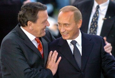 Спасать Германию и заканчивать СВО? &laquo;Друг Путина&raquo; приехал в Москву&nbsp;