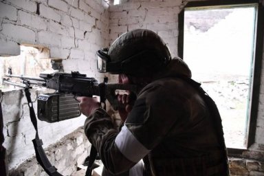 Комбриг &laquo;Востока&raquo; Ходаковский: Штурмовые группы теснят противника в Угледаре, ВСУ активно работают П