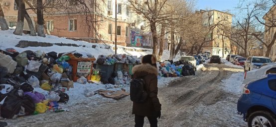 Мусор разгребают во Владивостоке