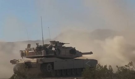 В США в состав экипажа танка Abrams впервые в истории включили женщину В США в состав экипажа танка Abrams впервые в истории включили женщину