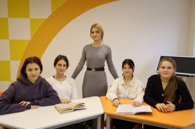 В «Алых парусах» изучали основы работы дефектологов В «Алых парусах» изучали основы работы дефектологов