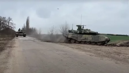 Западные аналитики: Россия обладает возможностью очень оперативно восполнять потери в танках в ходе Западные аналитики: Россия обладает возможностью очень оперативно восполнять потери в танках в ходе
