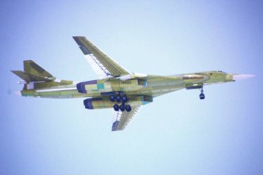 Первый стратегический ракетоносец Ту-160М2 новой сборки впервые взлетел с аэродрома Казанского авиаз