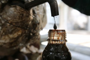 Россия только выиграет от введения потолка цен на нефть &mdash; экономист