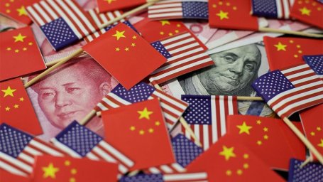 В Китае объяснили, как США создают кризисы