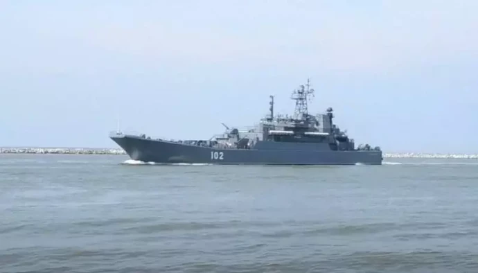 Источник сообщил о готовности российских БДК к выполнению задач в рамках специальной военной операци