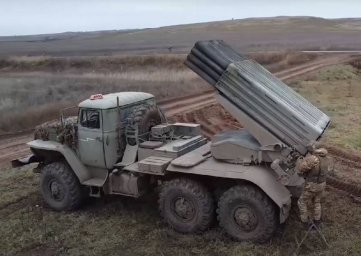 Российские войска прорвали оборону ВСУ в районе Опытного под Артемовском Российские войска прорвали оборону ВСУ в районе Опытного под Артемовском