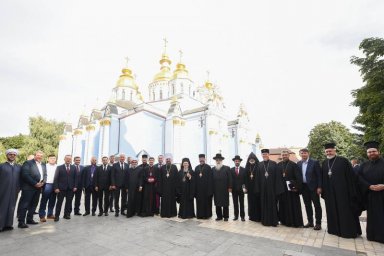 Украинский митрополит заявил о гонениях на каноническую православную церковь со стороны действующей Украинский митрополит заявил о гонениях на каноническую православную церковь со стороны действующей
