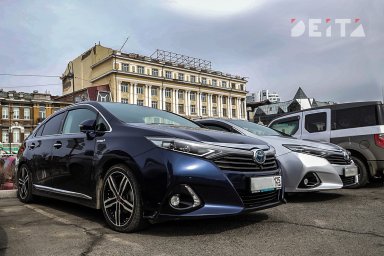 Подержанные иномарки продолжают дешеветь в России