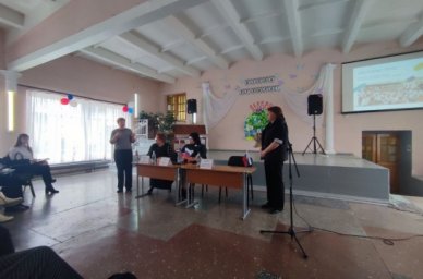 Учителя из ДНР и ХМАО &ndash; Югры обсудили возможность использования нейросетей в разработке персонализир