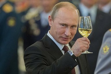 Путин собрал женщин в Кремле