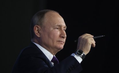Путин давит &laquo;семью&raquo;: &laquo;Ельцин-центр&raquo; накрыли силовики